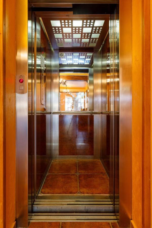 Casa Del Mar Apartments Słoneczny Brzeg Zewnętrze zdjęcie