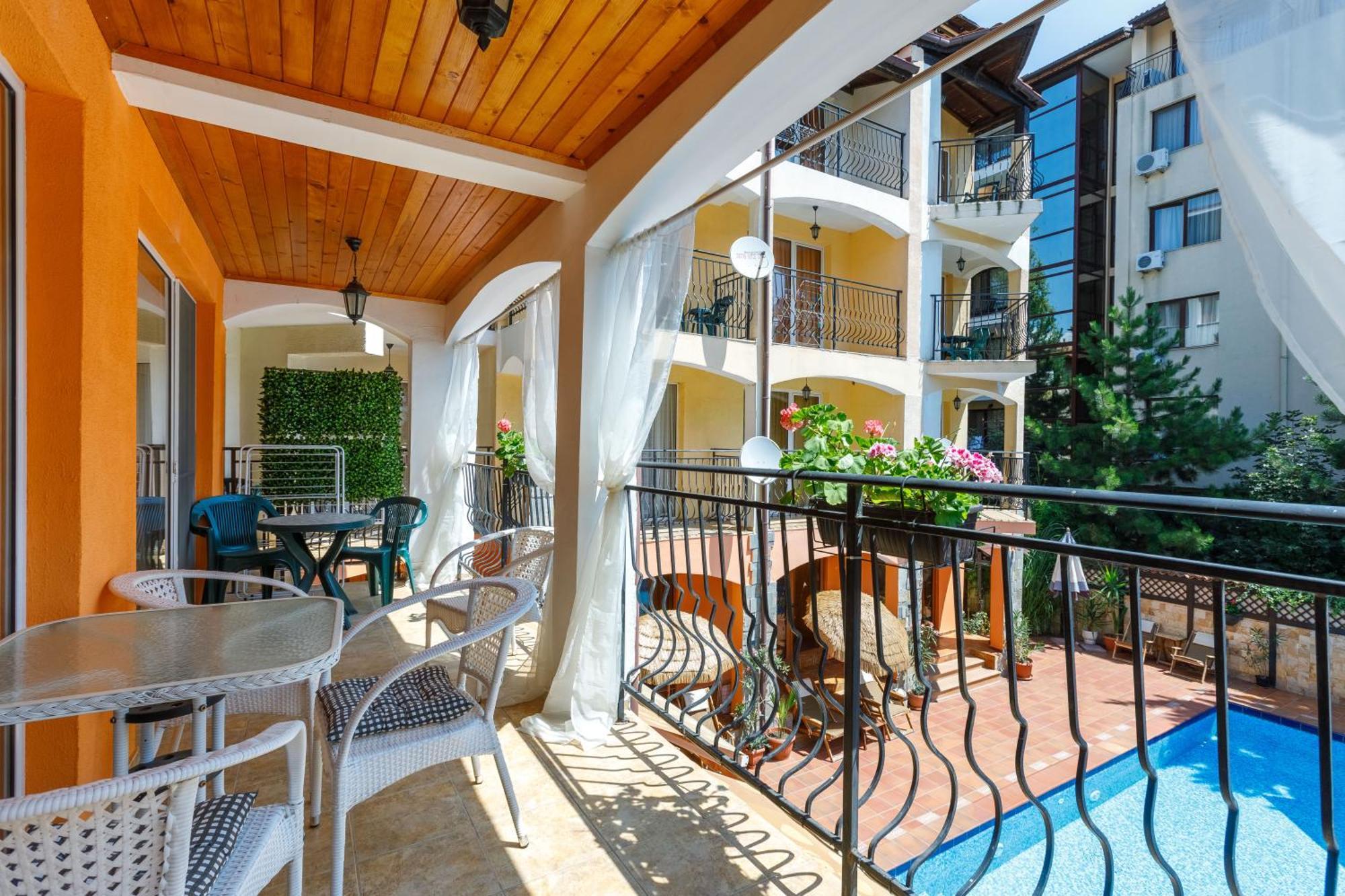Casa Del Mar Apartments Słoneczny Brzeg Zewnętrze zdjęcie