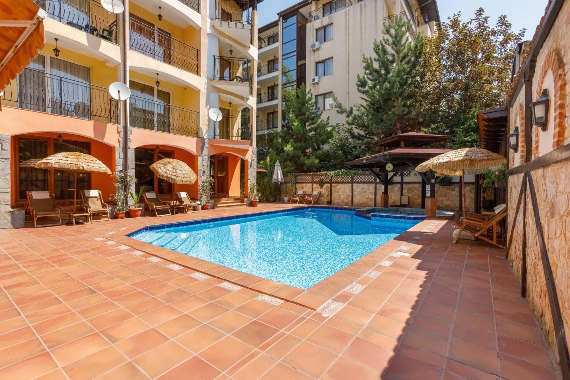 Casa Del Mar Apartments Słoneczny Brzeg Zewnętrze zdjęcie